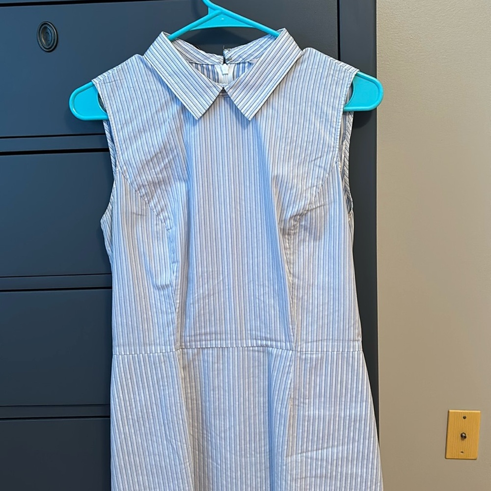 Brooks Brothers cotton dress
Altered to size 2